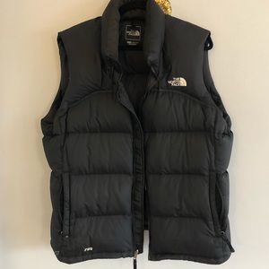 Repost The North Face Women’s XL Black Puffer Vest